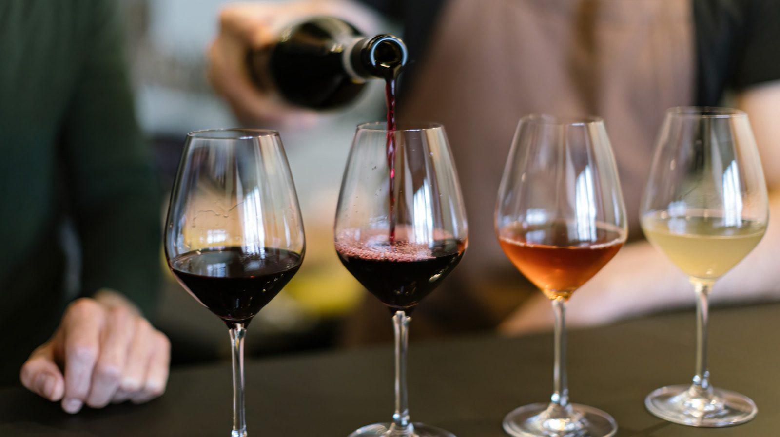 The 3 Wine Aroma Classifications You Should Be Familiar With