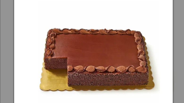 Bakery Fresh Chocolate Cake with Chocolate Fudge Icing - Kroger