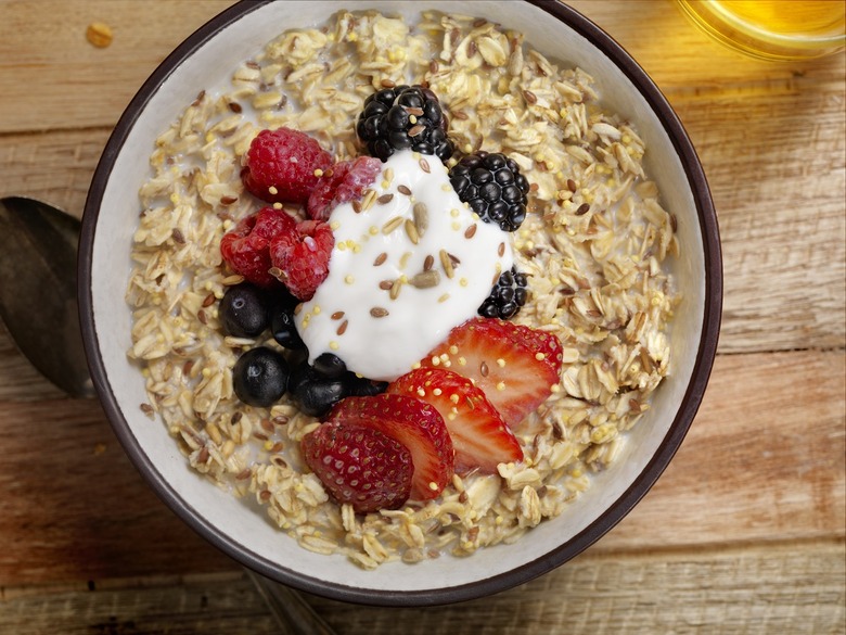 Egg White Whipped Vanilla Oatmeal