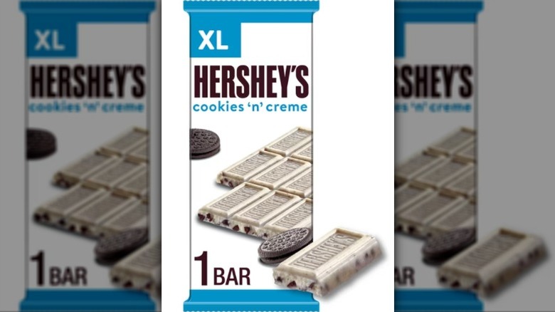 An XL Hershey's Cookies 'n' Creme Bar