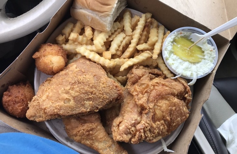 The 75 Best Fried Chicken Places in America Gallery