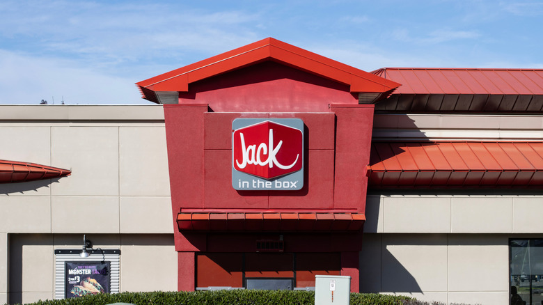 Jack in the Box: Love Bacon? Marry It.