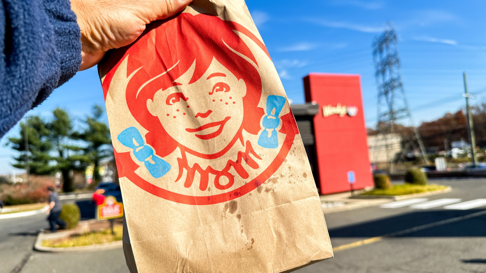 The '80s Rap Song Wendy's Wrote To Teach Employees 'Grill Skills' Will Stick In Your Head For Days
