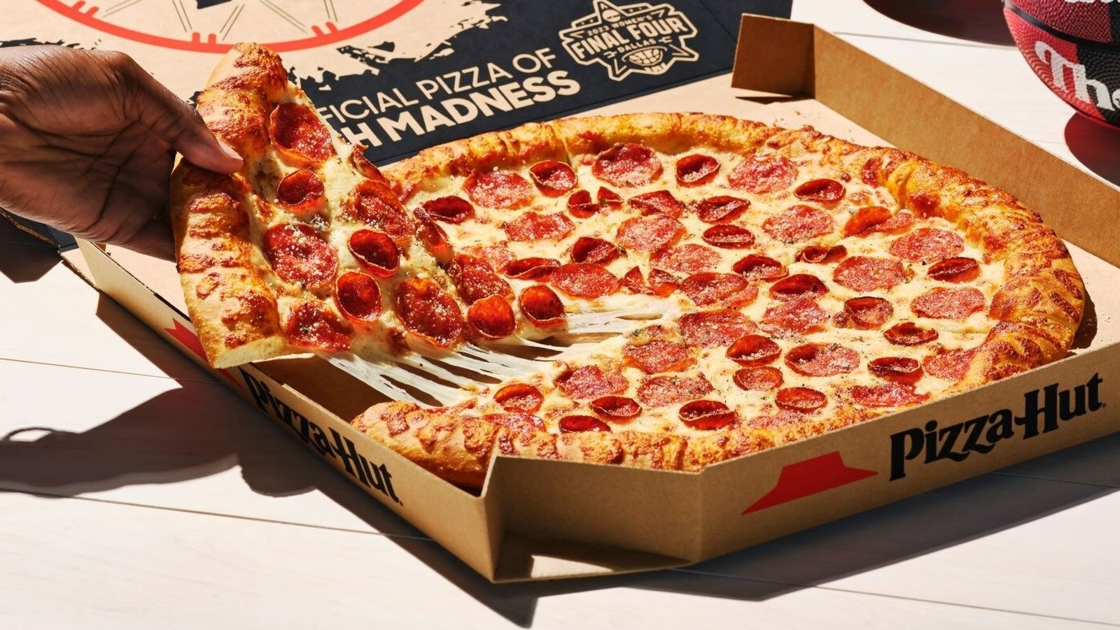 The '90s Have Arrived With Pizza Hut's Mini Basketball Return
