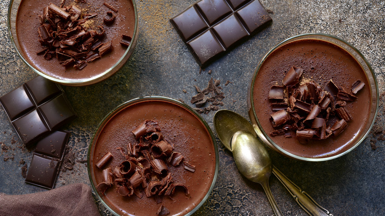 dark chocolate mousse bowls