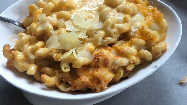 Close-up of Mad Mac's mac and cheese