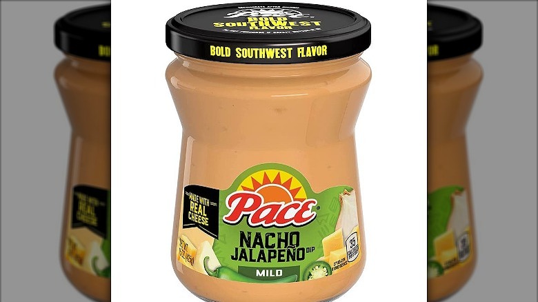 Pace nacho jalapeño queso