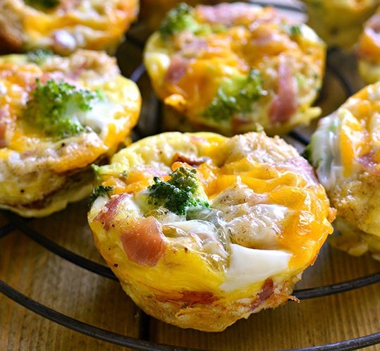 Broccoli, Ham and Cheese Muffins