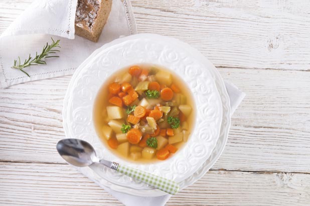  Guanabána Chicken Soup 