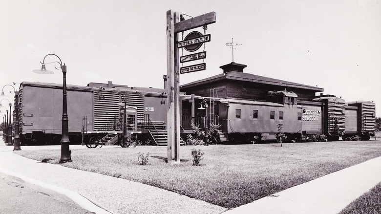 Victoria Station that opened on Columbus St. in Virginia Beach in 1977