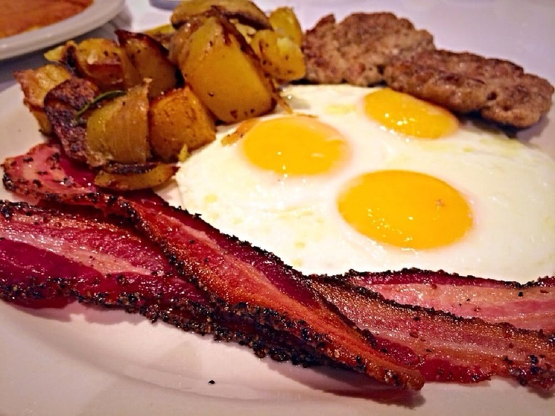 Arizona: Matt's Big Breakfast (Phoenix Sky Harbor International Airport)