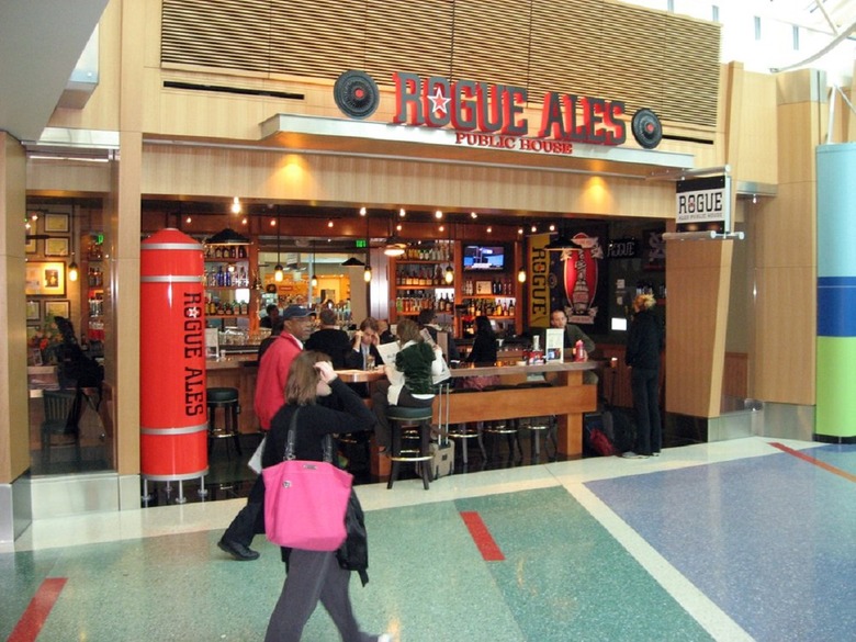 Oregon: Rogue Ales Public House (Portland International Airport)