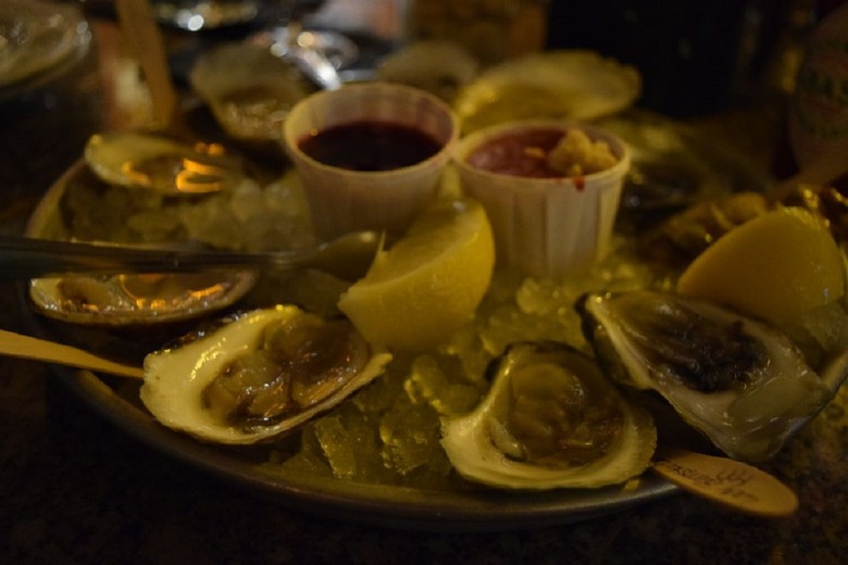 Rhode Island: Providence Oyster Bar (Theodore Francis Green State Airport)