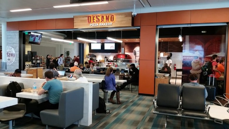 South Carolina: DeSano Pizza Bakery (Charleston International Airport)