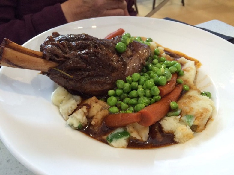 Utah: Cat Cora's Kitchen (Salt Lake City International Airport)