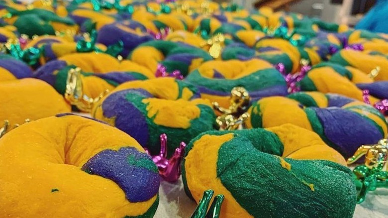 Madri Gras bagels