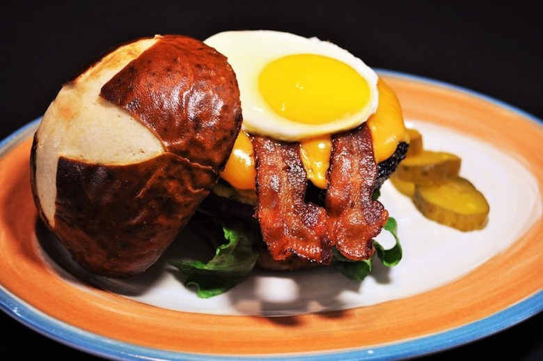 Bill's by the Beach (Gulf Shores, Ala.)