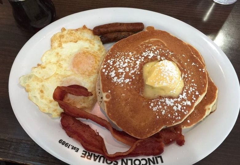 Indiana: Pancake Platter, Lincoln Square Pancake House (Indianapolis)