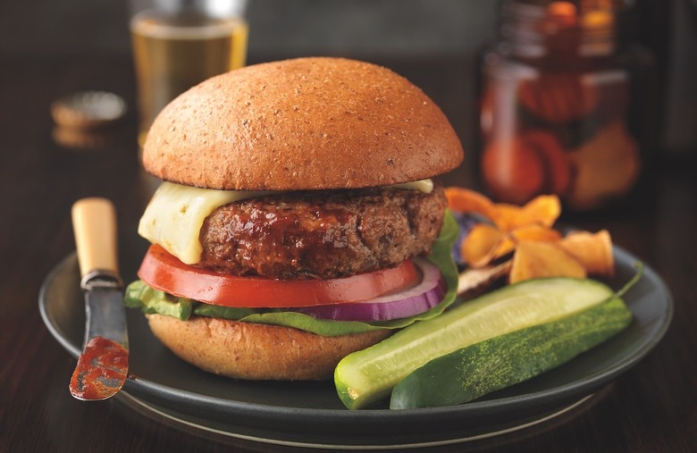 Zesty Barbecue Cheeseburgers