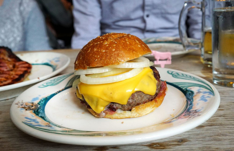 #6 Luger Burger, Peter Luger 