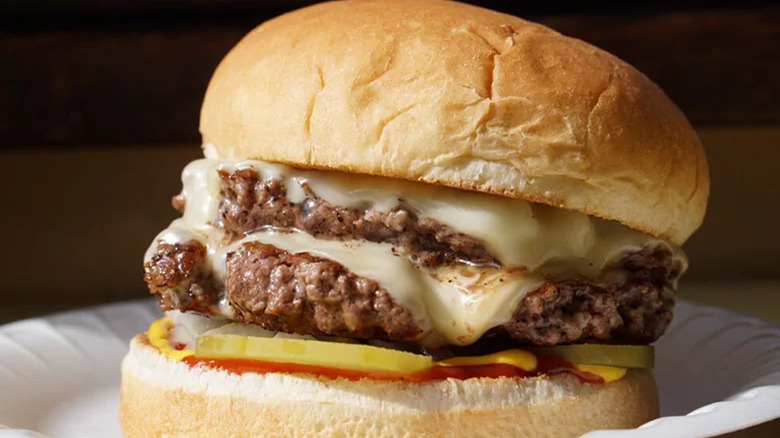 New Hampshire: Gilley's PM Lunch, Portsmouth