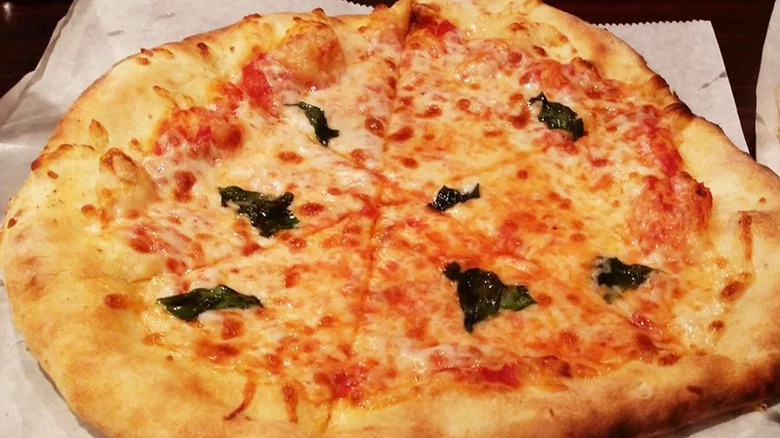 Wyoming: Bella Fuoco Wood Fired Pizza, Cheyenne