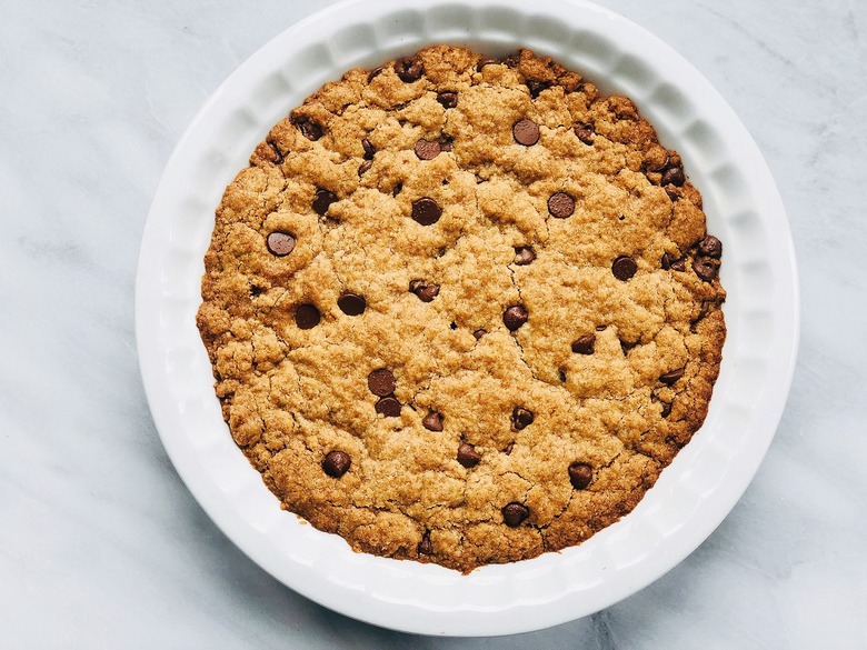 Vegan Cookie Pie