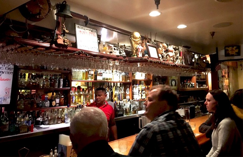 Best Bar: Tommy's (San Diego)