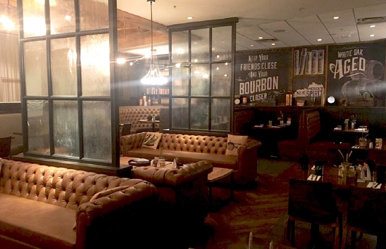 Best Airport Restaurant: Book and Bourbon Southern Kitchen (Louisville International Airport)