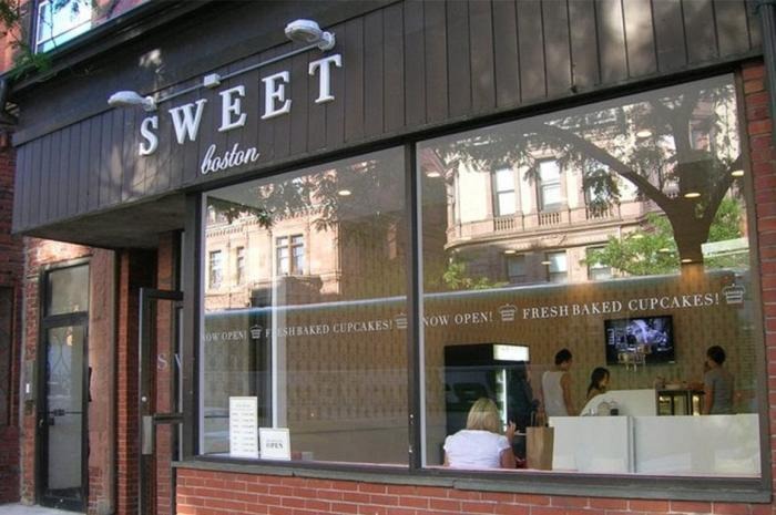Best Cupcake: Sweet Bakery (Boston)