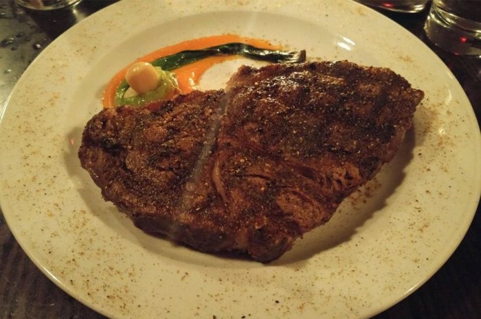 Best Steakhouse: Bogie's Place (Boston)