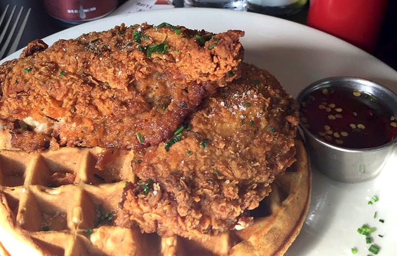 Best Fried Chicken: Trina's Starlite Lounge (Boston)