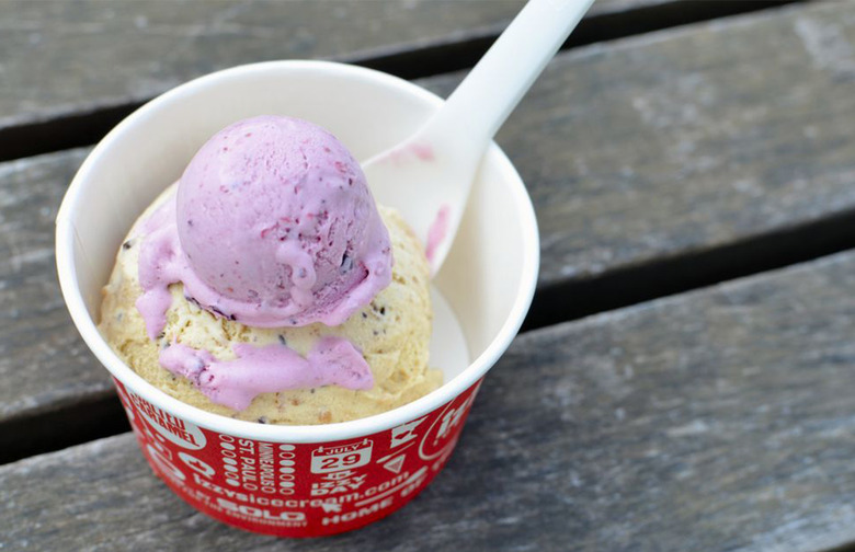 Best Ice Cream Stand: Izzy's (St. Paul)