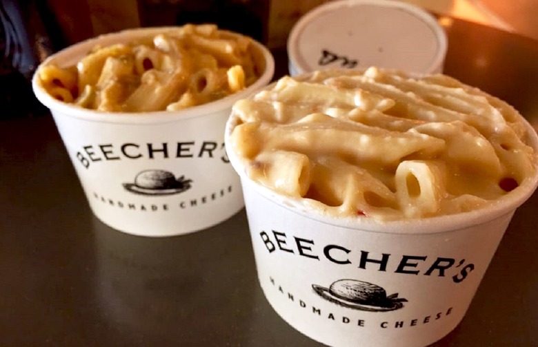 Best Airport Restaurant: Beecher's Handmade Cheese (Seattle-Tacoma International Airport) 