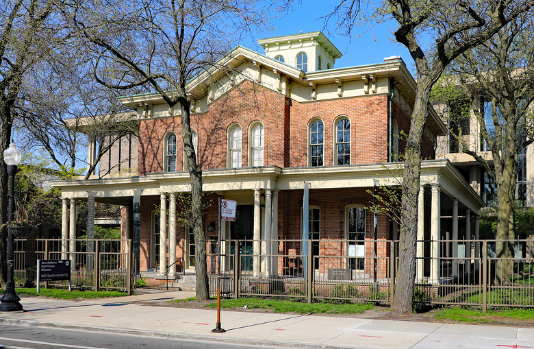 The Best Haunted Houses to Visit in Every State 