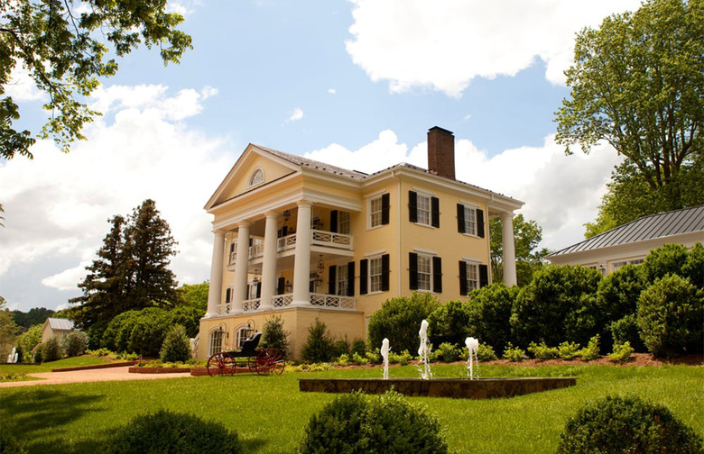 Virginia: Inn at Willow Grove (Orange)