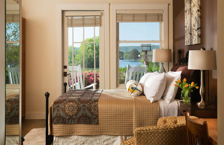 Arkansas: Lookout Point Lakeside Inn (Hot Springs)