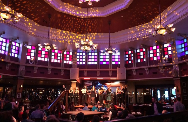 Raglan Road Irish Pub (Lake Buena Vista, Florida)