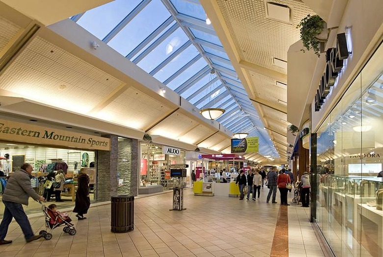 New Hampshire: The Mall of New Hampshire, Manchester
