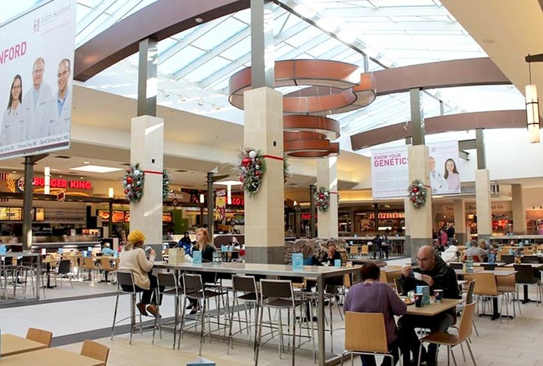 South Dakota: The Empire Mall, Sioux Falls