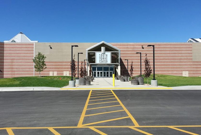 Utah: The Shops at South Town, Sandy
