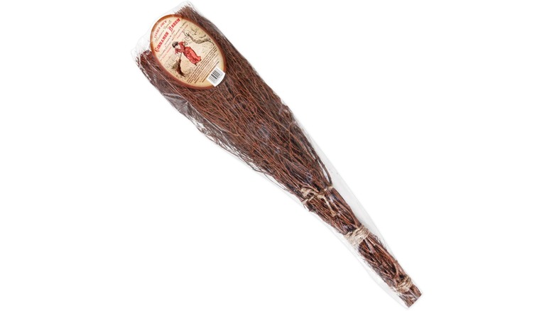 Cinnamon Broom in a bag