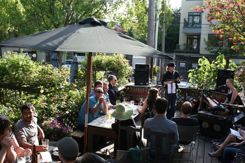 The Best Outdoor Dining in Seattle