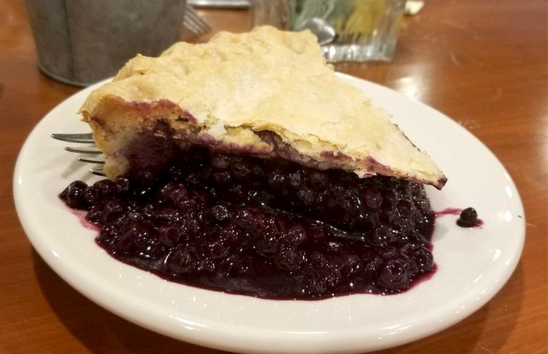 Maine: Helen's Restaurant (Machias)