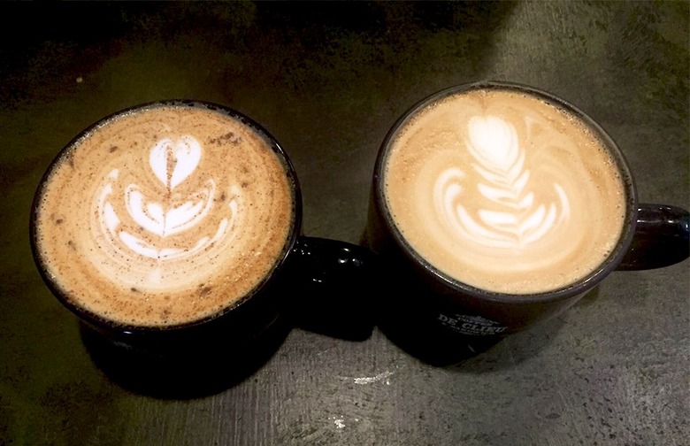  Virginia: De Clieu Coffee & Sandwich, Fairfax