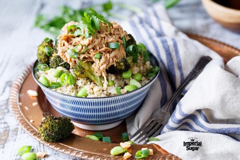 Thai Peanut Chicken Quinoa Bowls