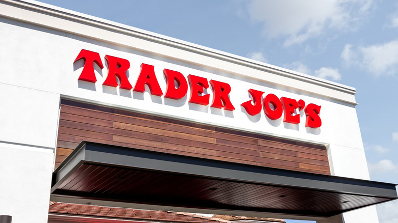 Trader Joe's exterior