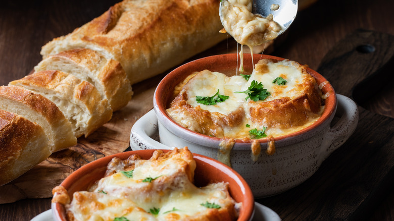 French onion soup with bread