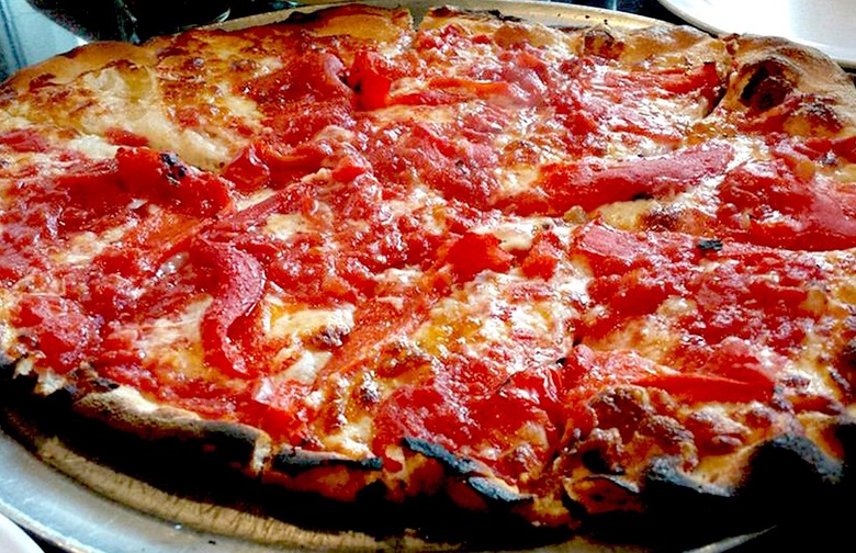 Tomato Pie, De Lorenzo's Tomato Pies (Robbinsville, New Jersey)