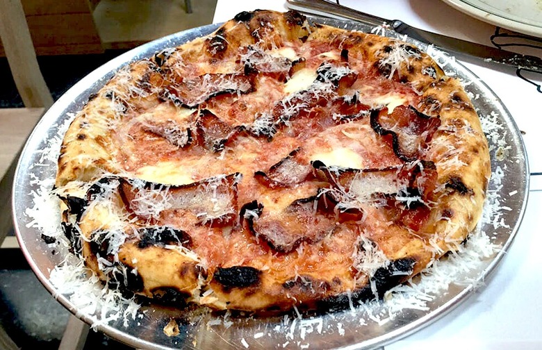 Sonny's Favorite, Jon & Vinny's (Los Angeles, California)